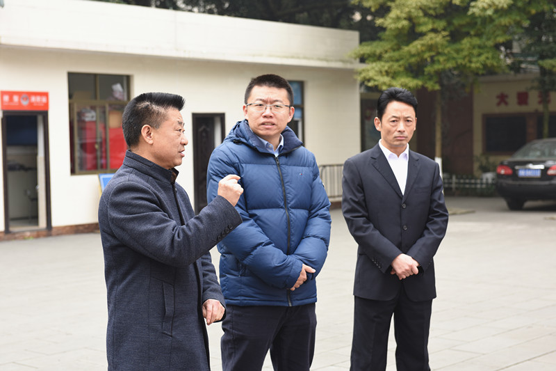 介紹學校發展情況_副本.jpg