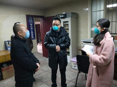 抗擊疫情 他們沖在第一線.jpg