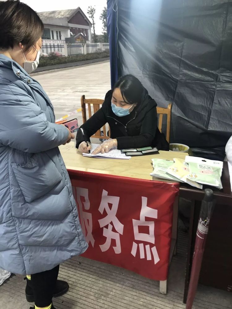 西部計劃志愿者劉天鑫.jpg