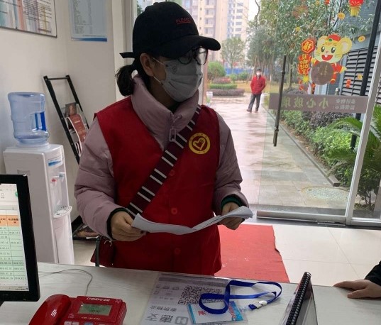 鼓匠初中雷巧琴社區志愿者3.jpg