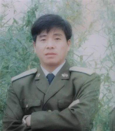 堅守詮釋忠誠，點贊老唐同志