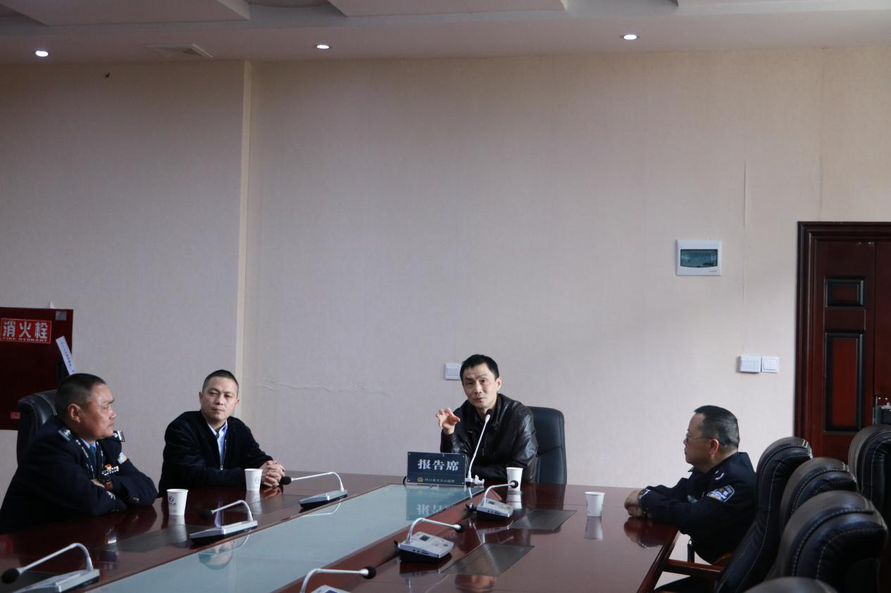 一線送獎凝警心 深入督導提士氣