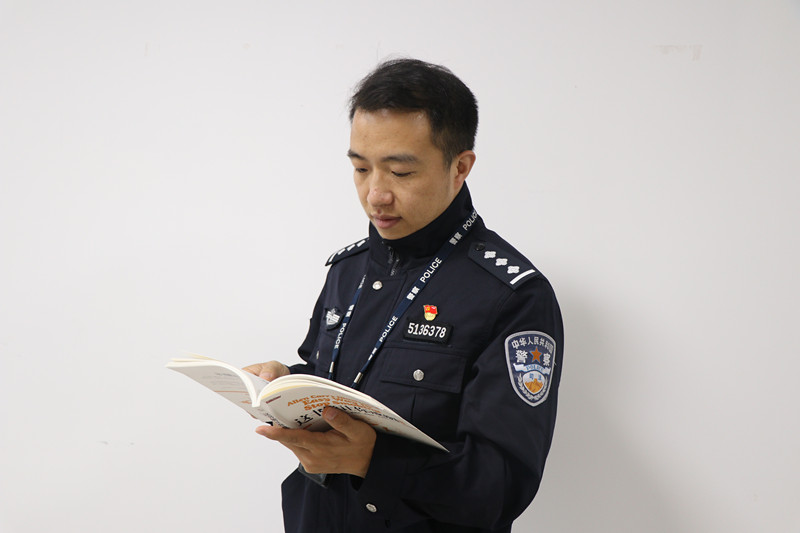 4·23世界讀書日|四月芳菲  最是書香能致遠(yuǎn)