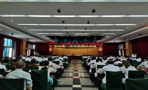 隆醫不忘初心.jpg