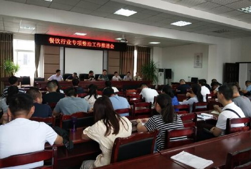 隆昌市場.jpg