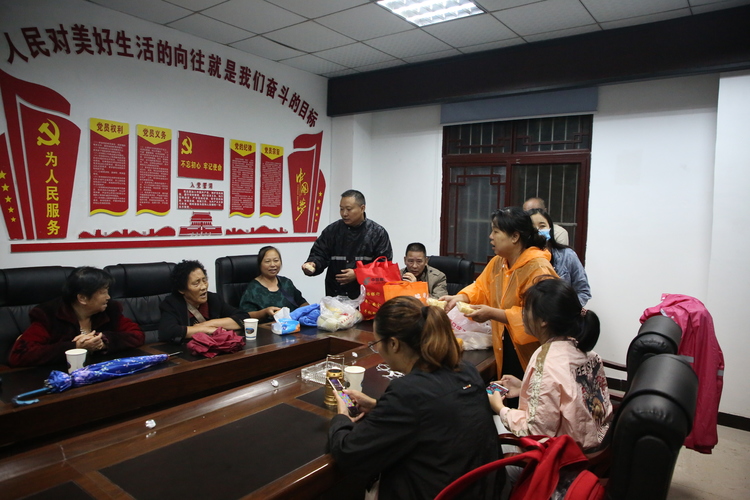 河北街道辦緊急轉(zhuǎn)移安置的群眾_wps圖片.jpg