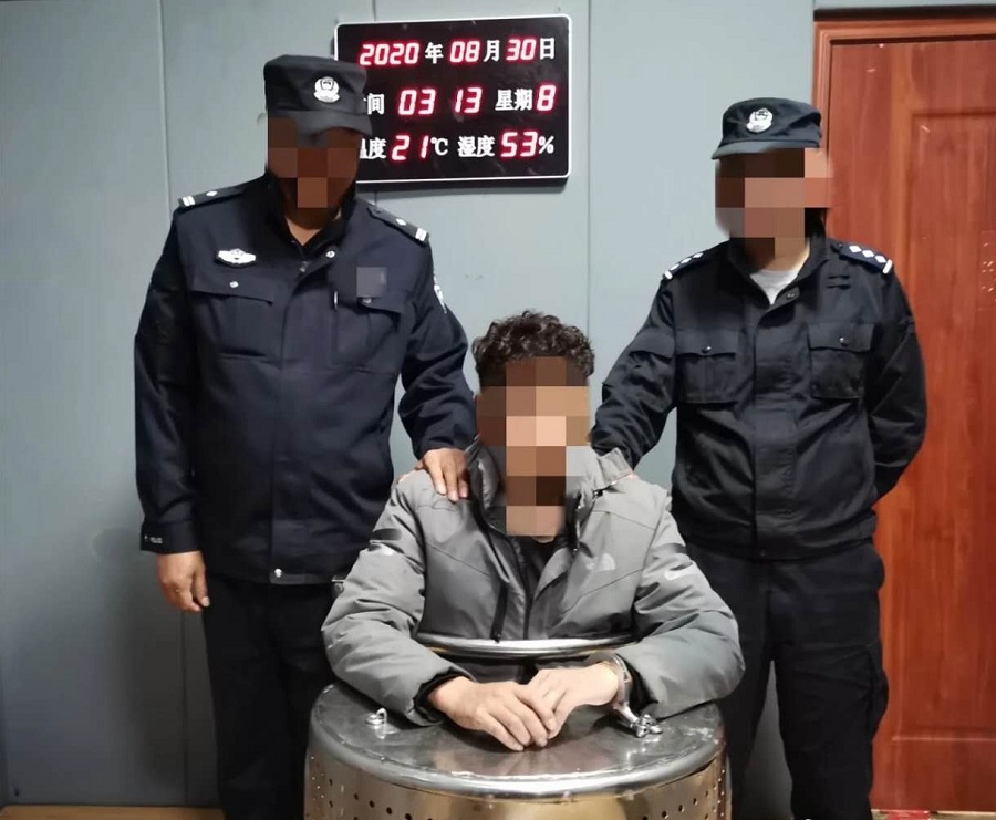 抓獲潛逃的犯罪嫌疑人.jpg