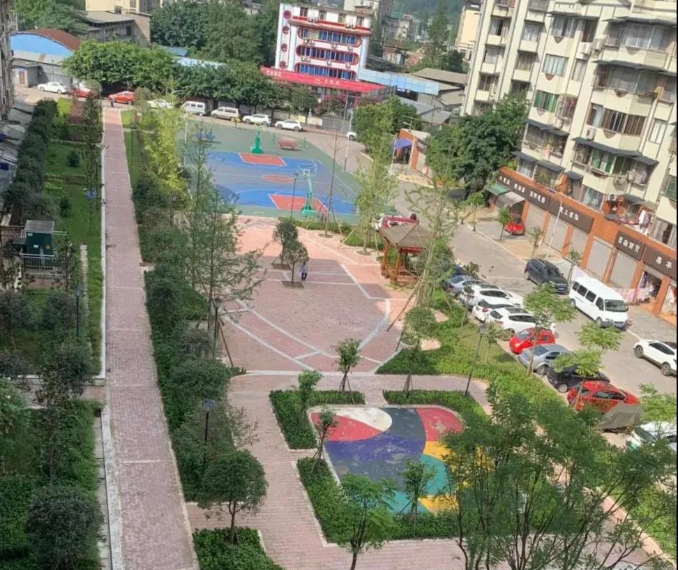 石馬社區老舊小區硬件提升——健身休閑處：花園、涼亭、羽毛球場、籃球場、乒乓臺_wps圖片.jpg