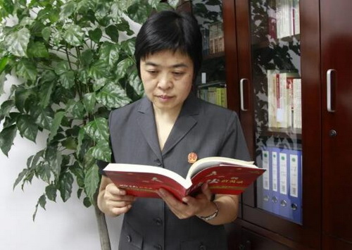 劉紅.jpg