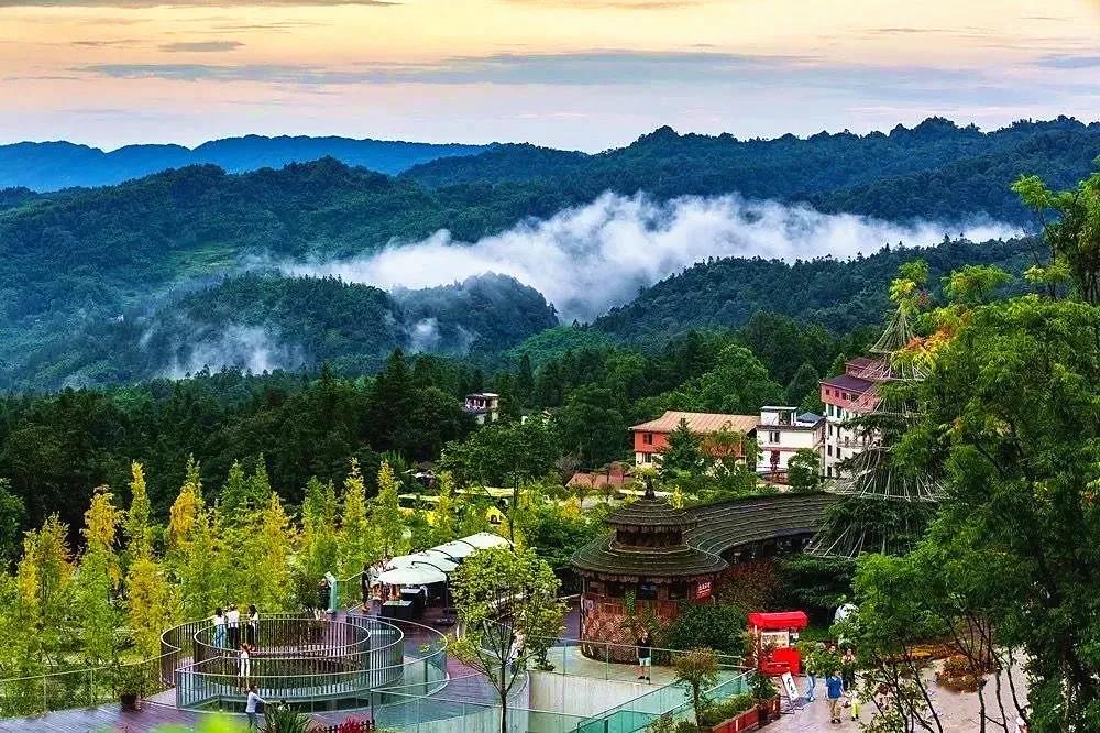 國家5A級旅游景區——碧峰峽景區.jpg