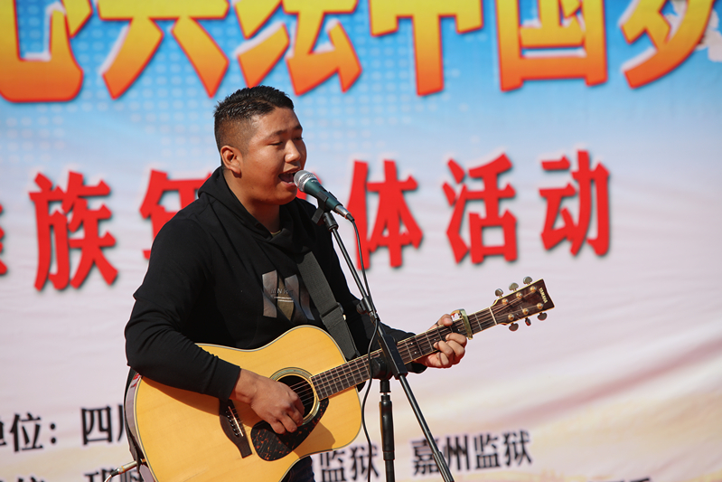 歡聲笑語，他們都經歷了什么？