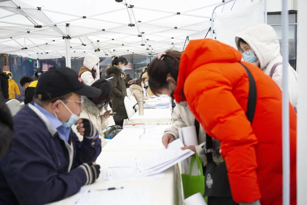 招聘會現場2.jpg