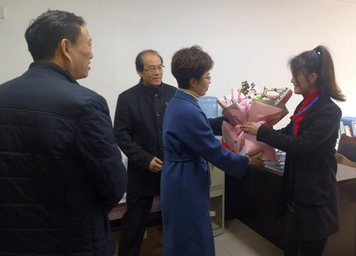人大慰問.jpg
