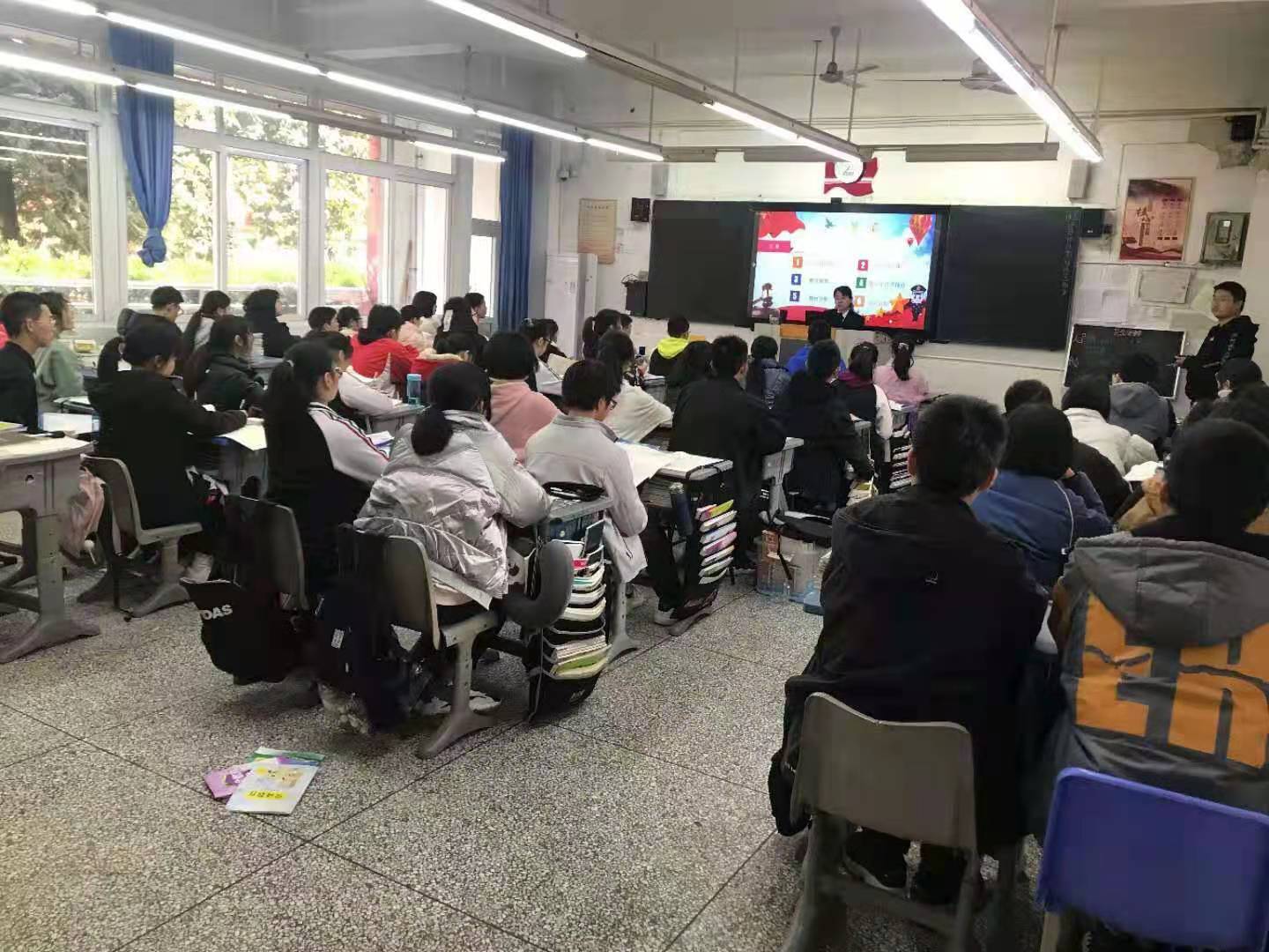 課堂現場1.jpg