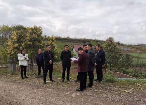 鄭華.jpg