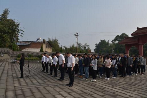 隆昌市場一.jpg