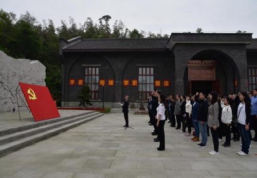 隆昌市場圖三.jpg
