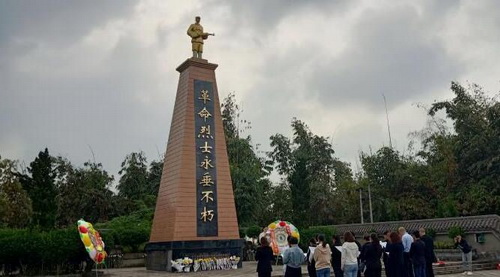 緬懷.jpg