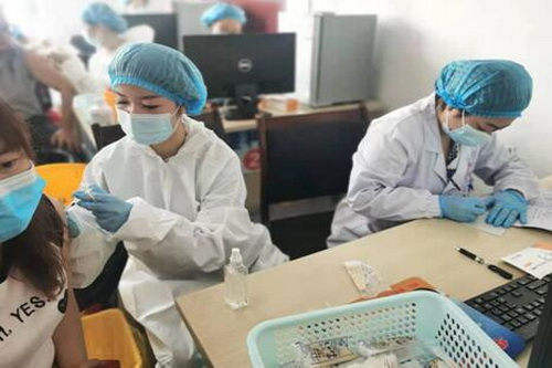 威遠接種二.jpg