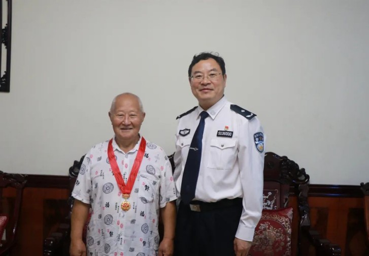 “七一”慰問(wèn) 關(guān)懷暖人心