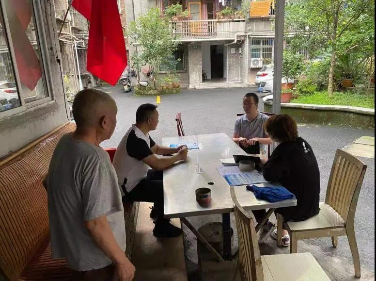現(xiàn)場圖片.jpg