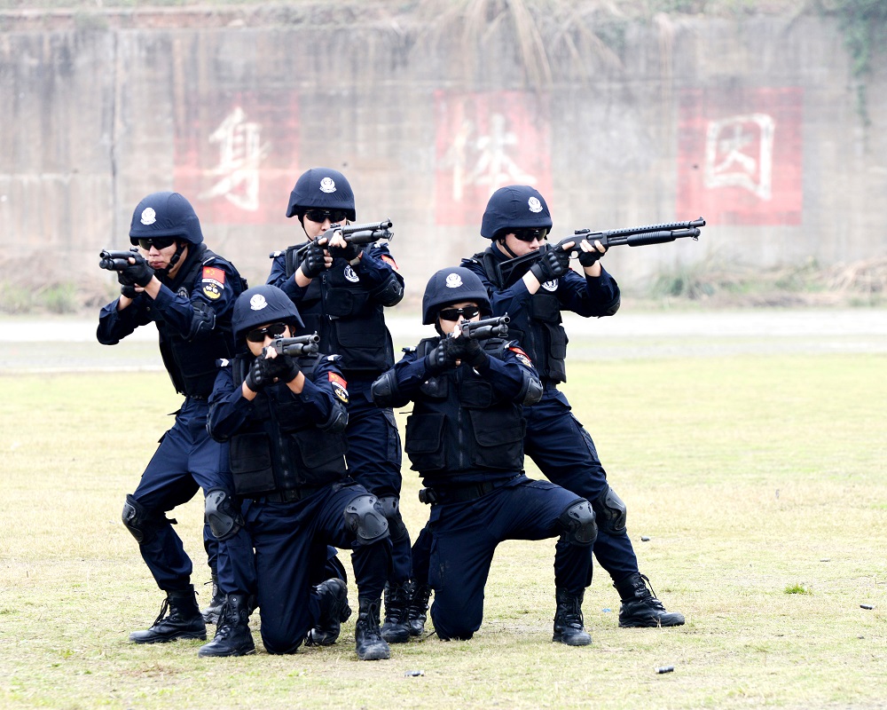 練，作者彭山縣公安局民警劉統(tǒng)華，DSC_4098.JPG