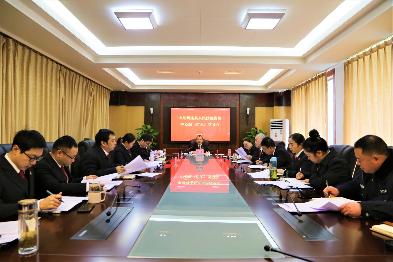 圖片1：學習會議現(xiàn)場.JPG