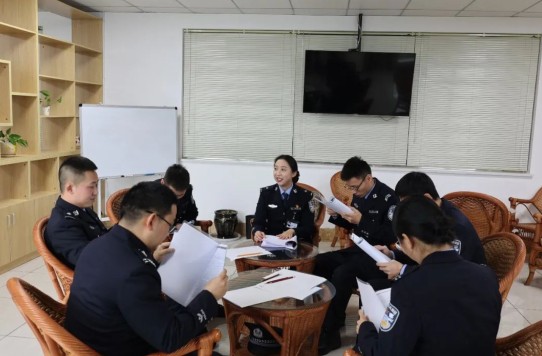 您有一份“人生劇本”正在發(fā)送 ，請注意查收！