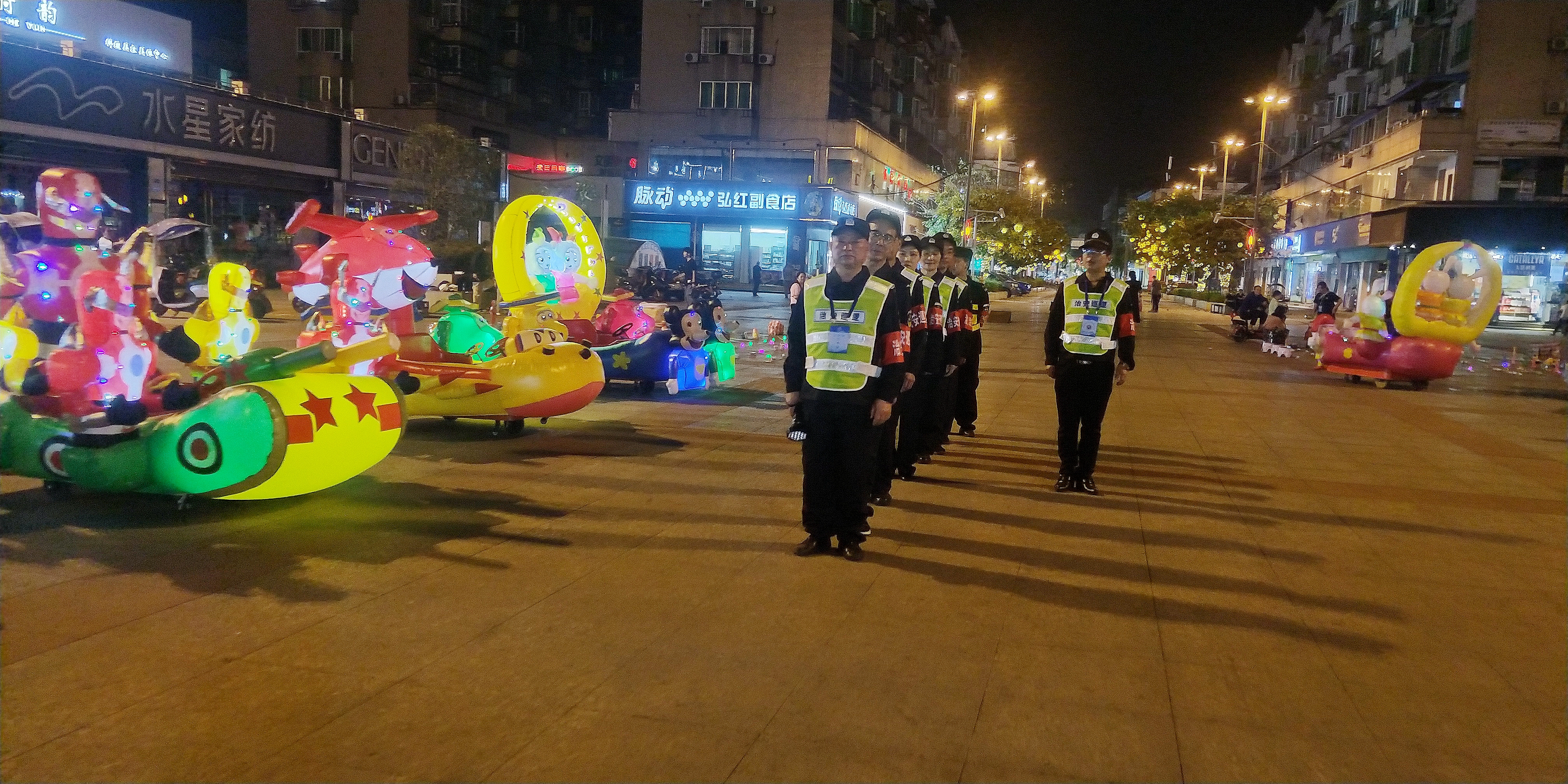 人口密集鬧事地區(qū).jpg