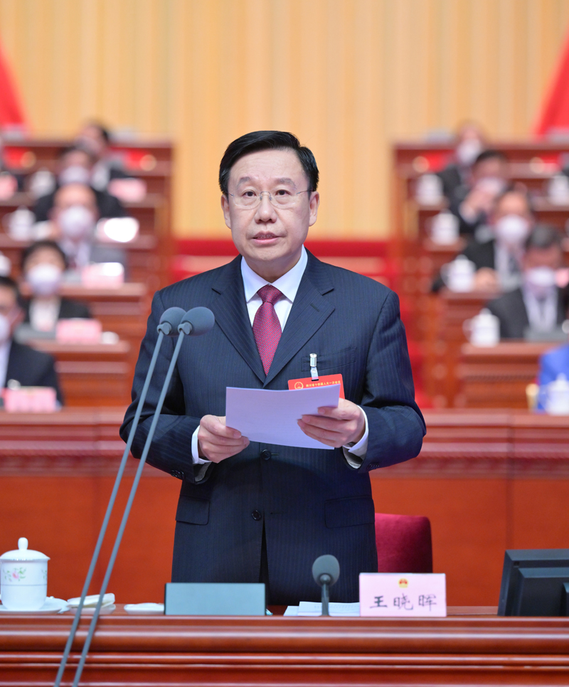 省十四屆人大一次會議開幕
王曉暉主持開幕會并宣布開幕 黃強作政府工作報告 田向利出席「相關圖片」