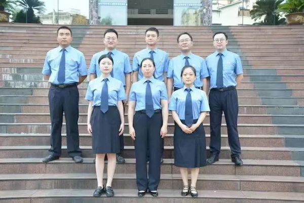 “益行為公”辦案團(tuán)隊(duì)合影.jpg