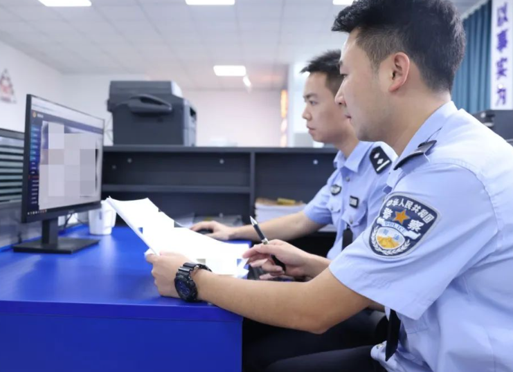 我在“高墻”當老師