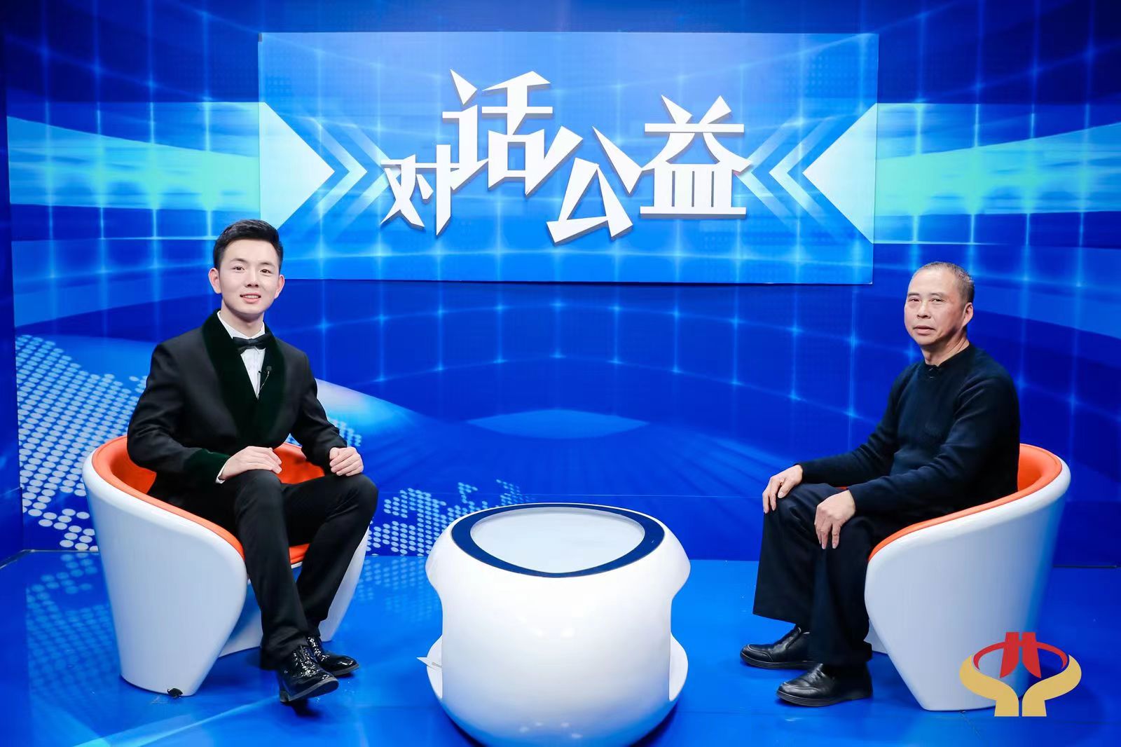 劉統華會長現場接受央視主持人單獨專訪d6913c5.jpg