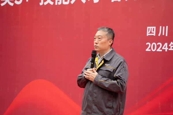 領導發言.jpg