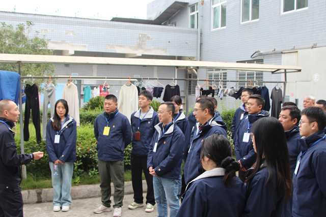 安岳華潤燃氣公司到看守所開展警示教育活動  