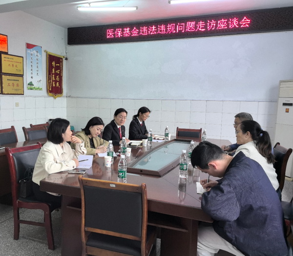 座談會 (2).jpg
