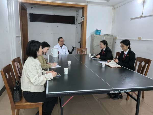 座談會 (3).jpg