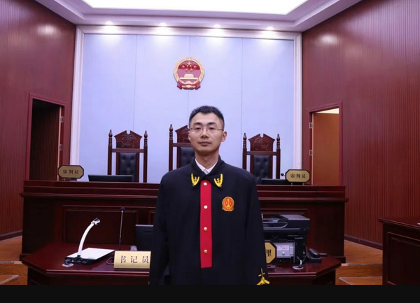 李遠春.png