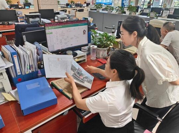 隆昌市行政審批局開展涉農類“局長跑流程”推動審批提質增效